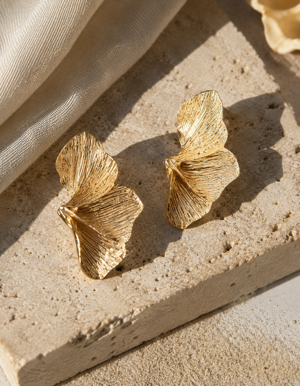 Alba Earrings